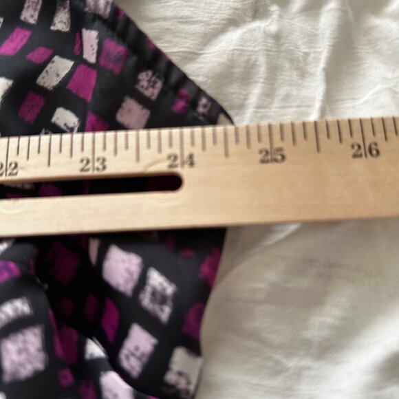 Sejour Women's 20W Geometric Print Short Sleeve Top w/Side Zip Artsy Whimsigoth - Picture 4 of 7